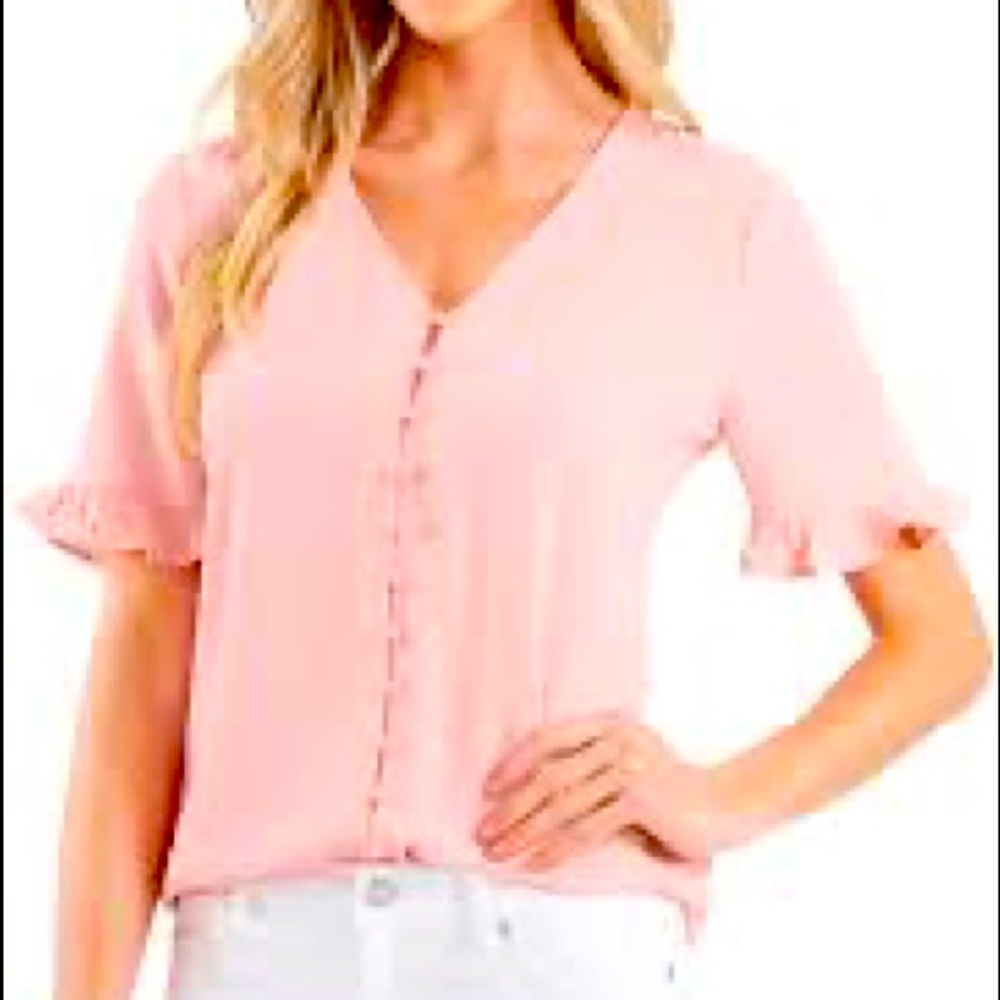 Light pink CECE button up top